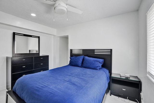 1633 SE 5th Court, Deerfield Beach, FL 33441