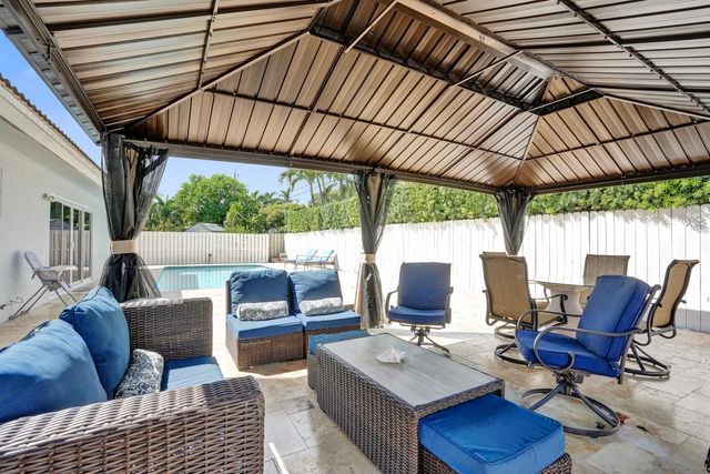 1633 SE 5th Court, Deerfield Beach, FL 33441