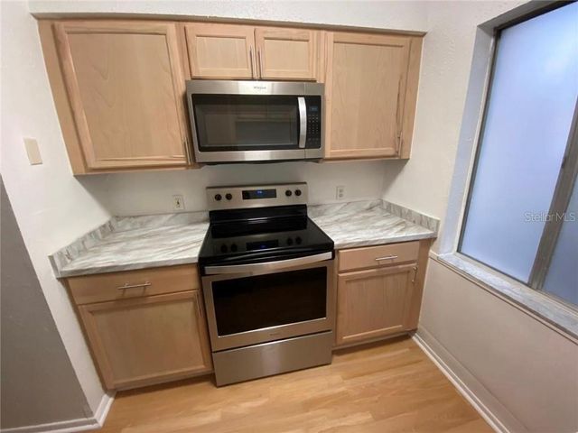 7508 PRESLEY PLACE 100, Tampa, FL 33617