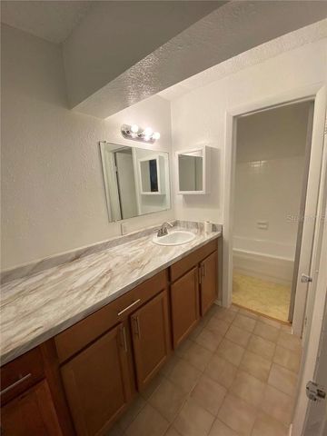 7508 PRESLEY PLACE 100, Tampa, FL 33617