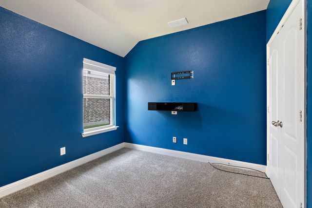 920 Kinghaven Drive, Little Elm, TX 75068