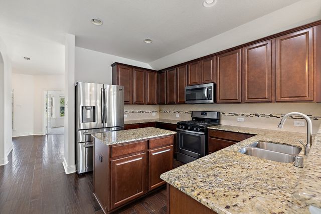 920 Kinghaven Drive, Little Elm, TX 75068