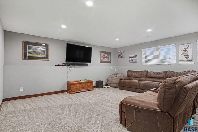 27302 Michelle Cir Circle, Tea, SD 57064