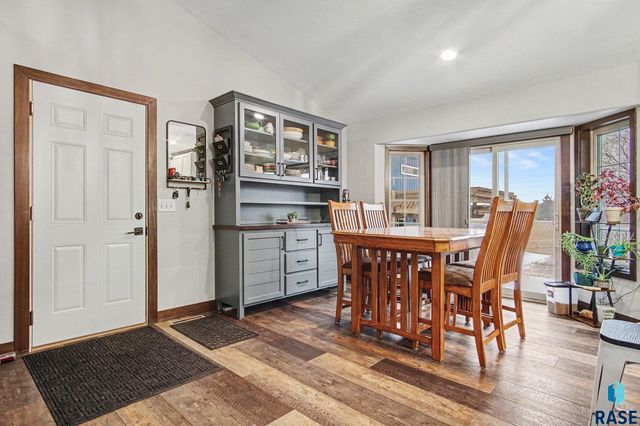 27302 Michelle Cir Circle, Tea, SD 57064