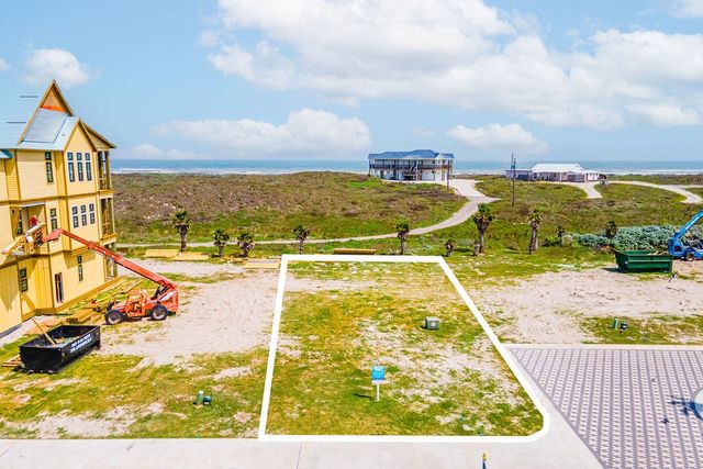 147 Triton Lane, Port Aransas, TX 78373