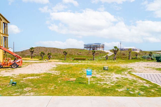 147 Triton Lane, Port Aransas, TX 78373