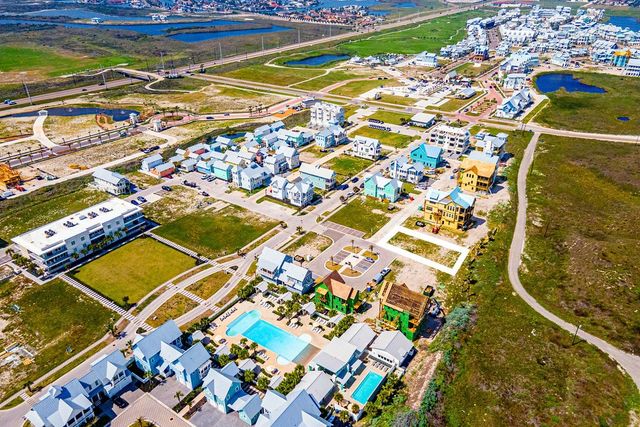147 Triton Lane, Port Aransas, TX 78373