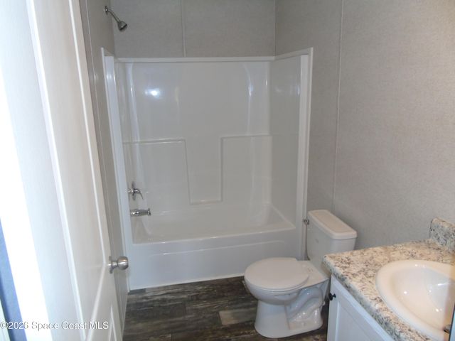 5 Annette Drive, Melbourne, FL 32904