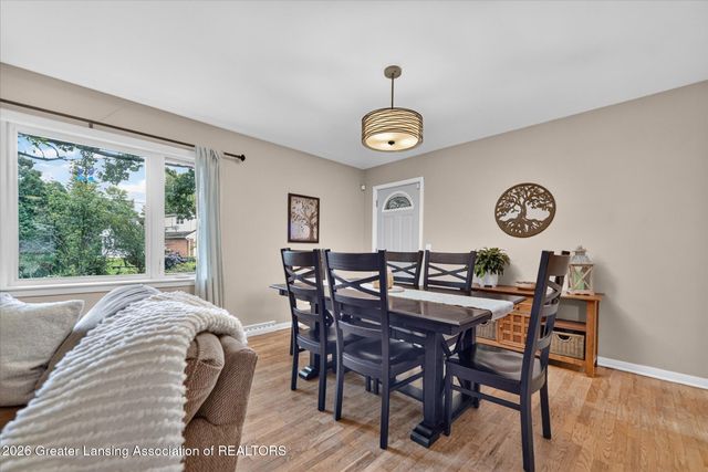 3604 Aragon Drive, Lansing, MI 48906