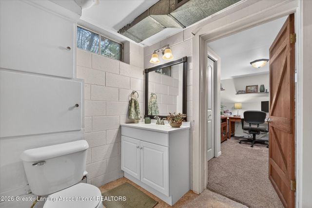 3604 Aragon Drive, Lansing, MI 48906