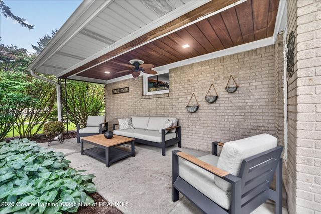 3604 Aragon Drive, Lansing, MI 48906