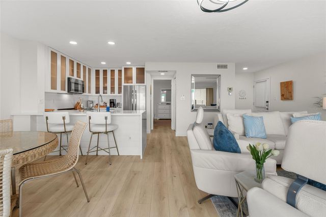 711 BEACH ROAD 408, Sarasota, FL 34242