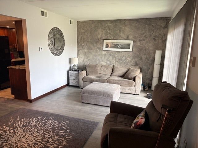 7006 W 98th Street 1B, Chicago Ridge, IL 60415