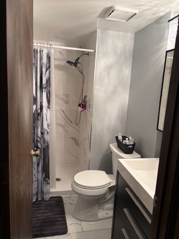 7006 W 98th Street 1B, Chicago Ridge, IL 60415