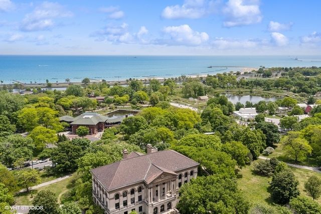 2020 N Lincoln Park West 15G, Chicago, IL 60614