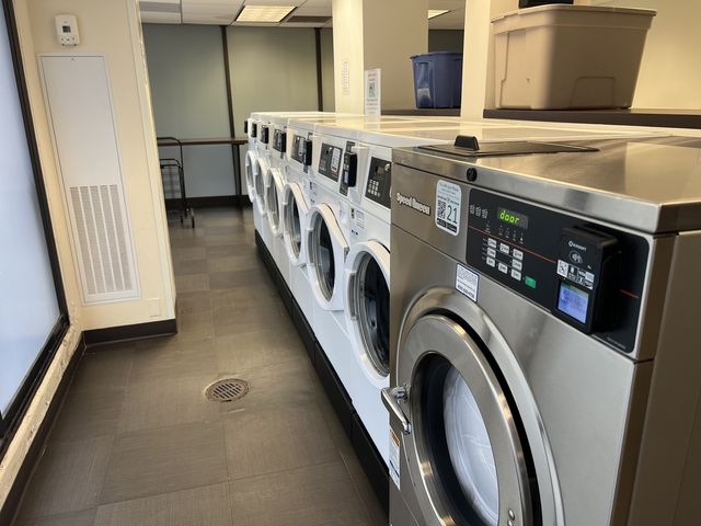 2020 N Lincoln Park West 15G, Chicago, IL 60614