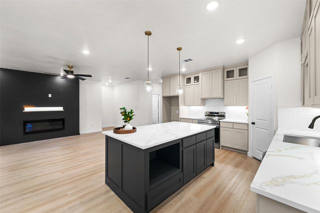 231 E Beachwood Loop, Trinidad, TX 75163