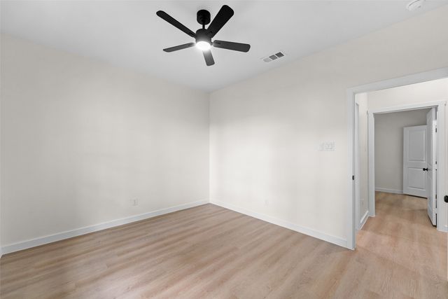 231 E Beachwood Loop, Trinidad, TX 75163