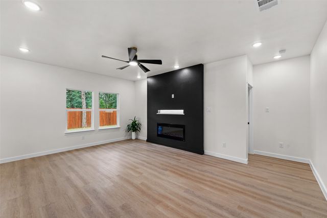 231 E Beachwood Loop, Trinidad, TX 75163