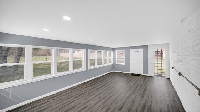 2446 Forest Park Drive, Dyer, IN 46311