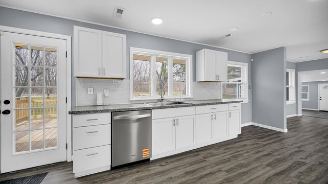 2446 Forest Park Drive, Dyer, IN 46311