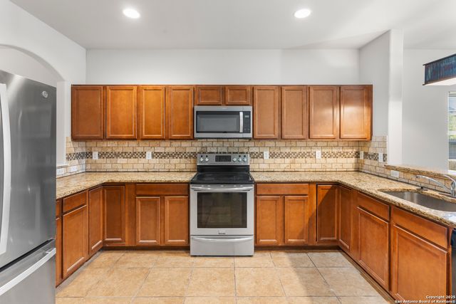 13106 Fairacres Way, San Antonio, TX 78233