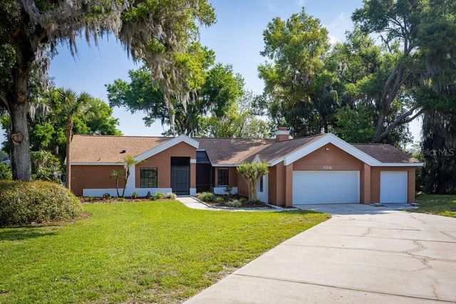 8701 ROSE POINTE COURT, Orlando, FL 32835