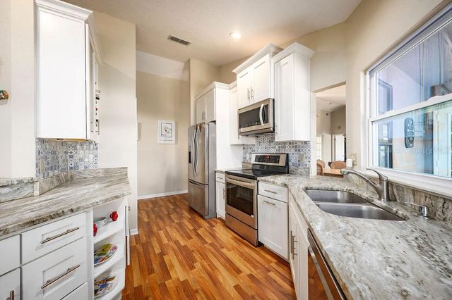 8701 ROSE POINTE COURT, Orlando, FL 32835
