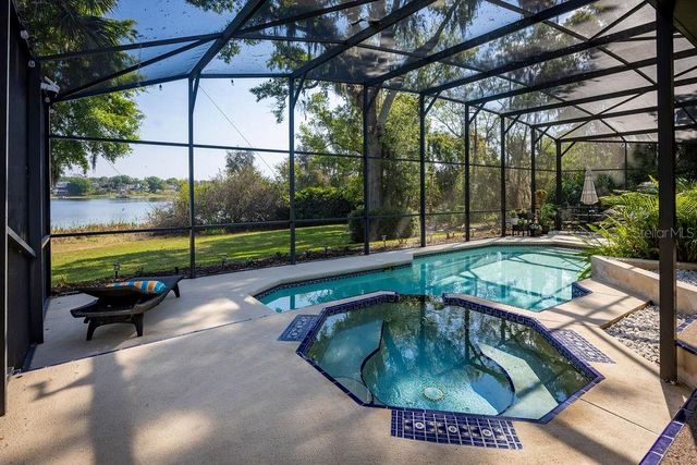8701 ROSE POINTE COURT, Orlando, FL 32835