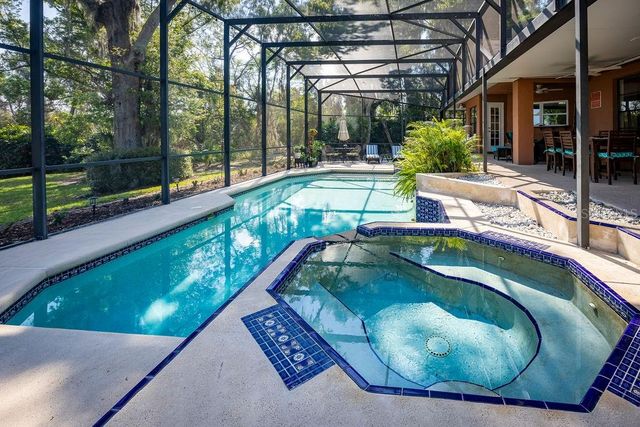 8701 ROSE POINTE COURT, Orlando, FL 32835
