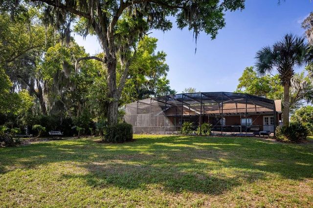 8701 ROSE POINTE COURT, Orlando, FL 32835