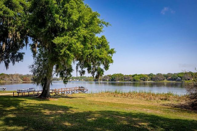 8701 ROSE POINTE COURT, Orlando, FL 32835