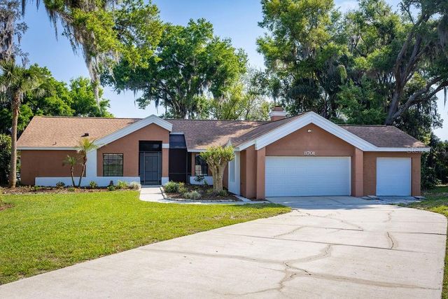 8701 ROSE POINTE COURT, Orlando, FL 32835