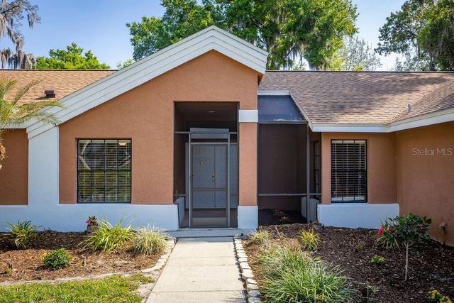 8701 ROSE POINTE COURT, Orlando, FL 32835