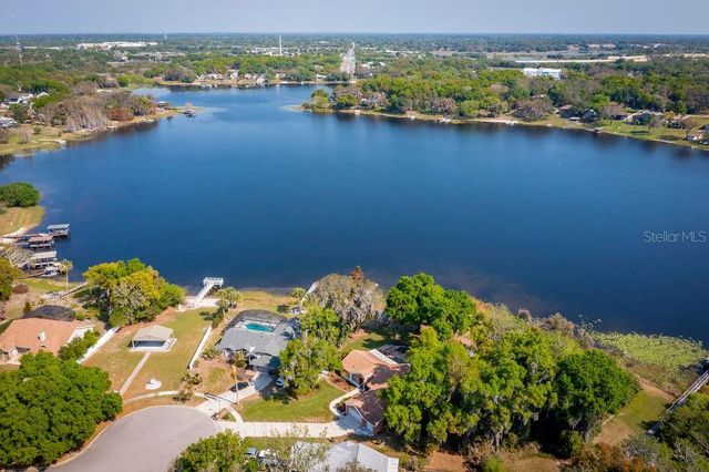 8701 ROSE POINTE COURT, Orlando, FL 32835