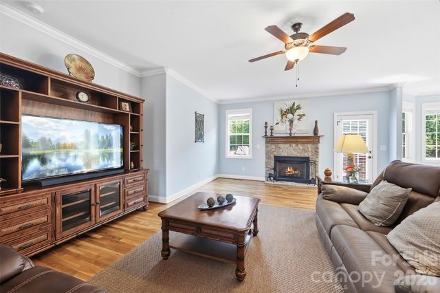 122 Idlewild Road, Advance, NC 27006