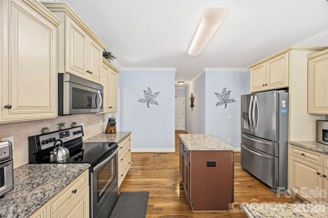 122 Idlewild Road, Advance, NC 27006