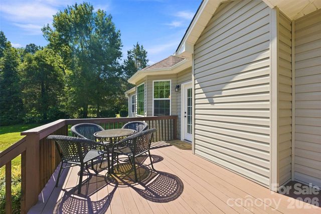 122 Idlewild Road, Advance, NC 27006