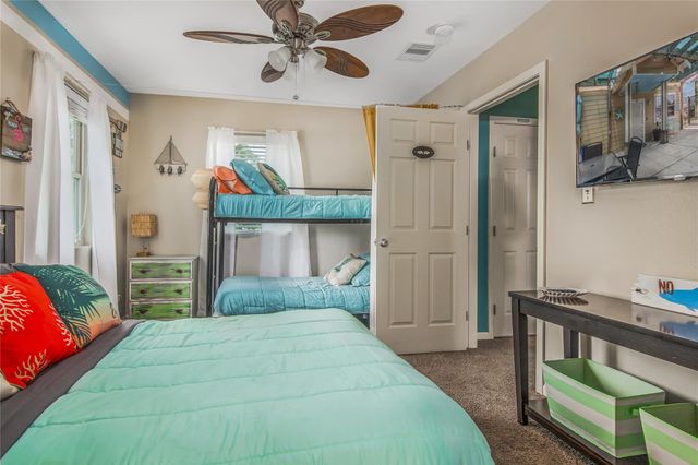 1315 40th Street, Galveston, TX 77550