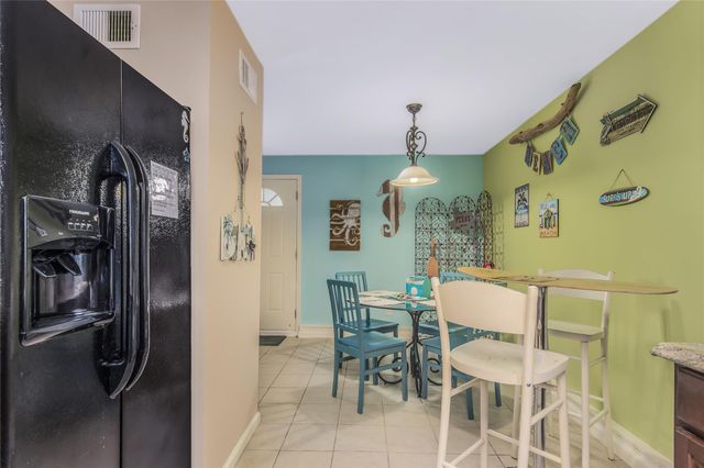 1315 40th Street, Galveston, TX 77550