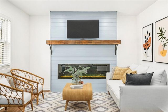 875 Hall Street SE, Atlanta, GA 30318