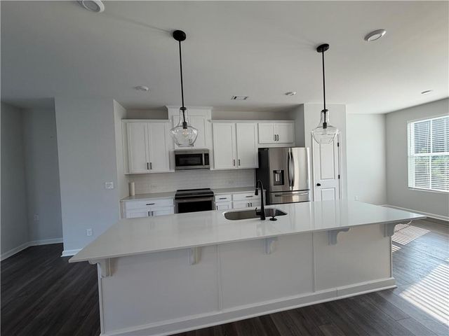 900 Colton Drive, Acworth, GA 30102