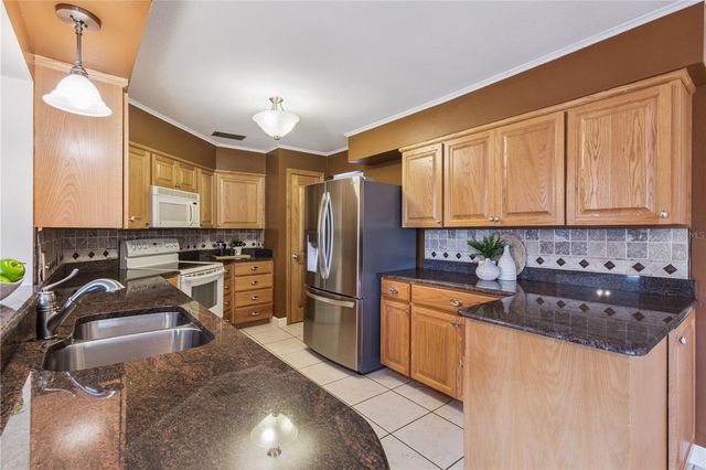 28228 TAMMI DRIVE, Tavares, FL 32778