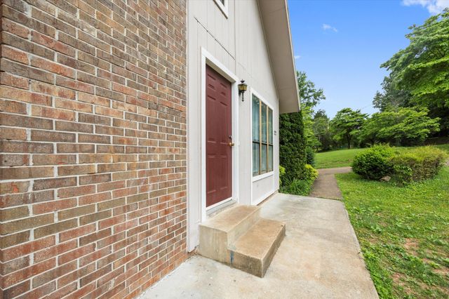 126 Myrtle Lane, Ooltewah, TN 37363
