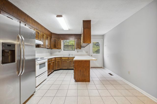 126 Myrtle Lane, Ooltewah, TN 37363