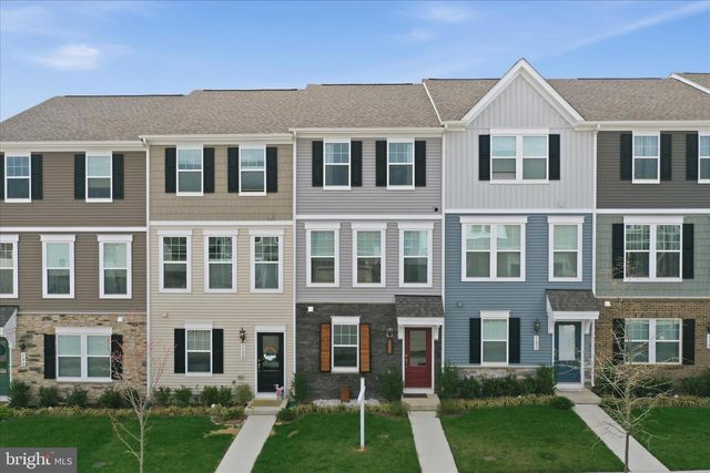 186 COOLIDGE AVE, Ranson, WV 25438