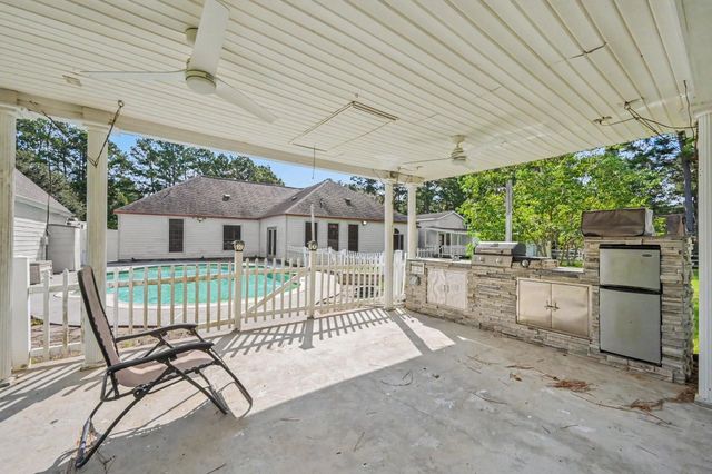 22210 Timber Ridge Drive, Magnolia, TX 77355
