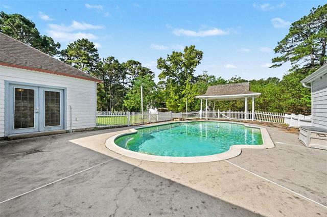 22210 Timber Ridge Drive, Magnolia, TX 77355
