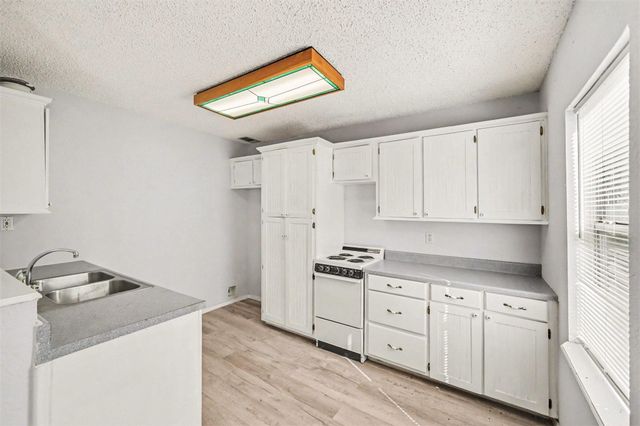 22210 Timber Ridge Drive, Magnolia, TX 77355