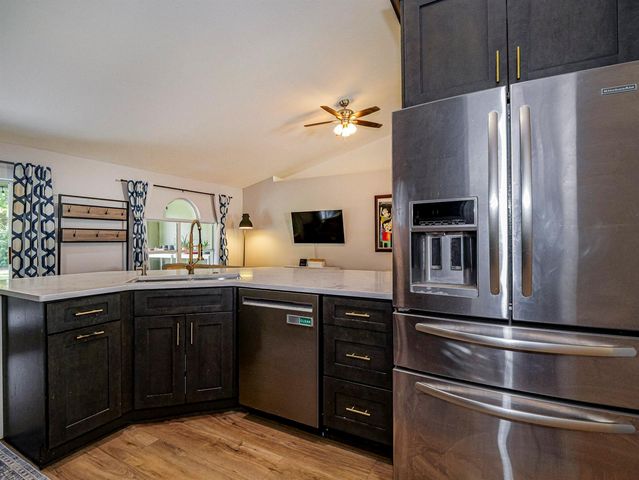 6029 Ridge Lake Circle, Vero Beach, FL 32967